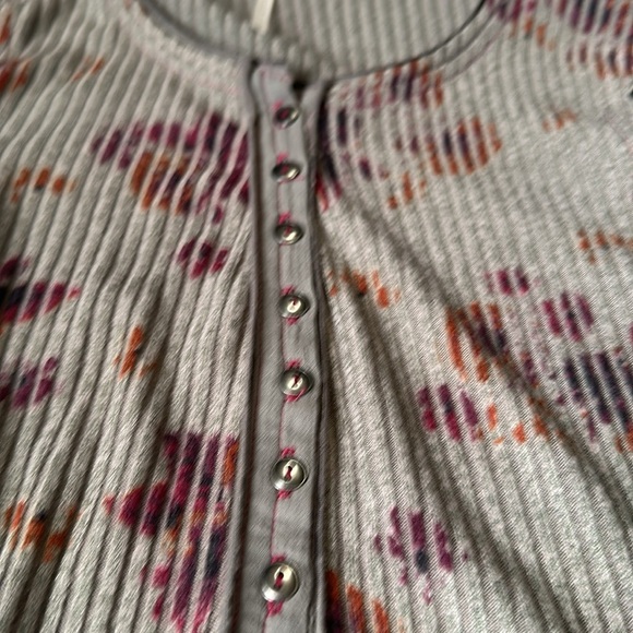 Free People Layer me Henley Top Small Bell Sleeve - Picture 5 of 6